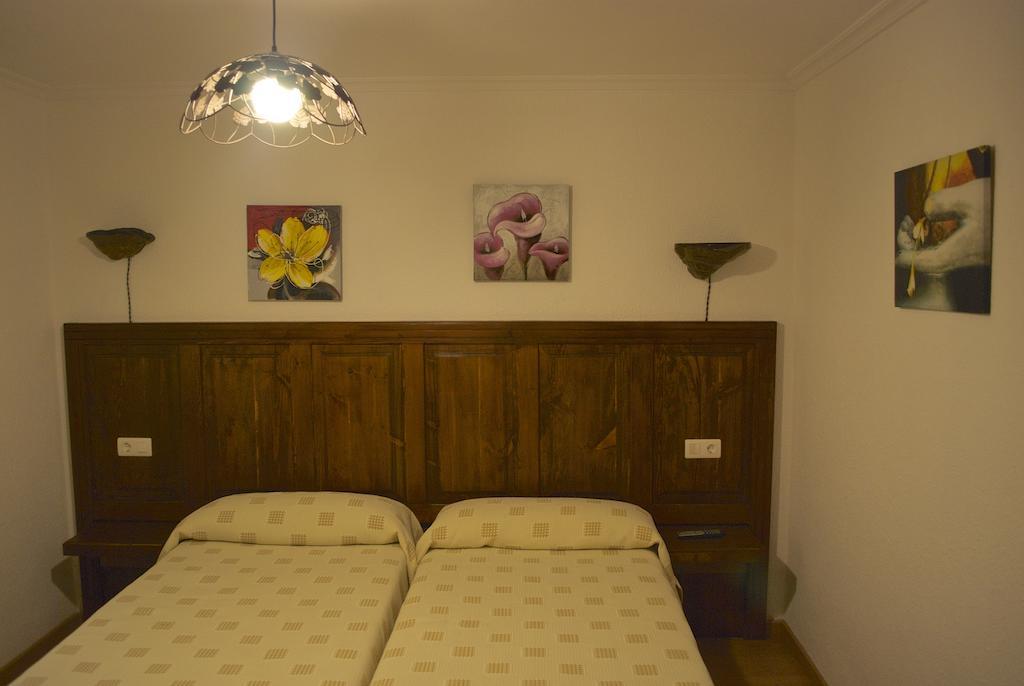 Hotel Hostal Monte Rio Trescares Pokoj fotografie